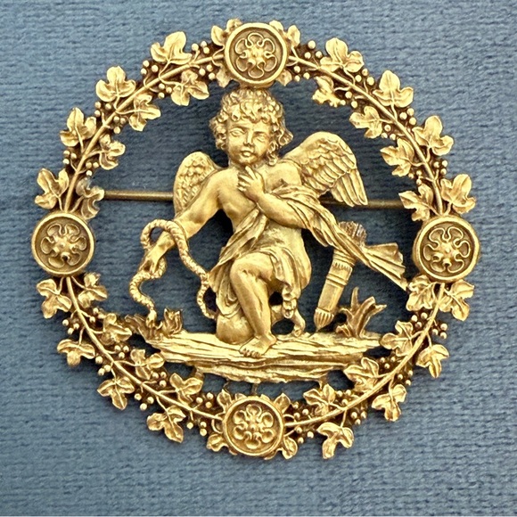 Vintage Jewelry - RARE Vtg Historic Museum Deerfield Cherub Wreath Brooch Pendant Cupid Snake Pin